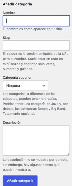 Formulario para crear categorías en WordPress con nombre, slug, categoría superior y descripción.